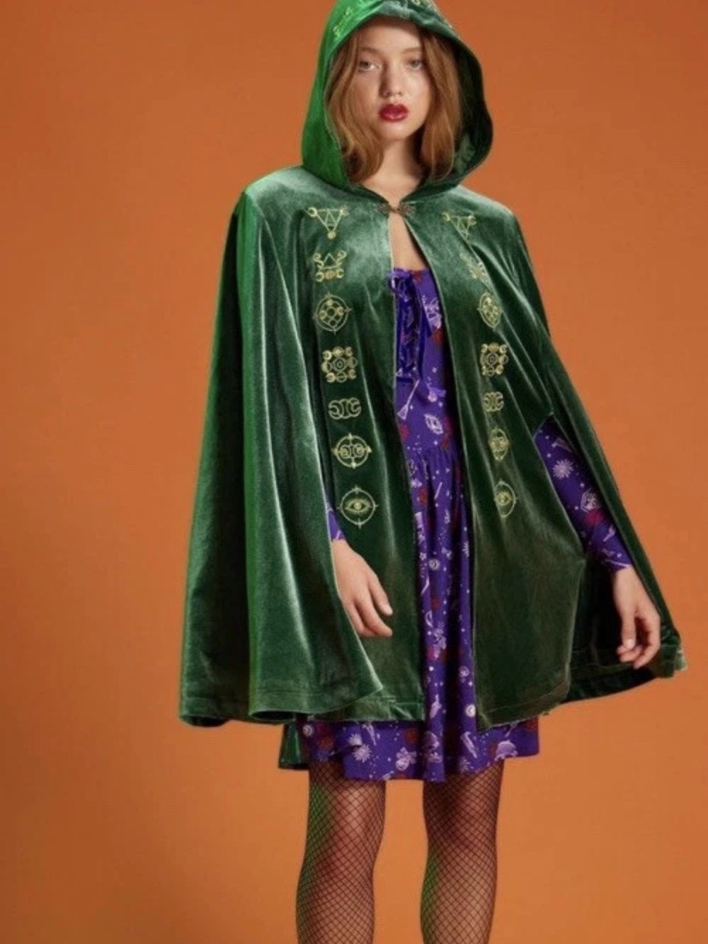 NWT Her Universe Disney Hocus Pocus Winifred Velvet 2X/3X